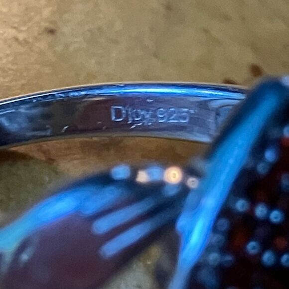 Natural Red Garnet Sterling Silver Claddagh Ring Size 6 - Picture 6 of 9